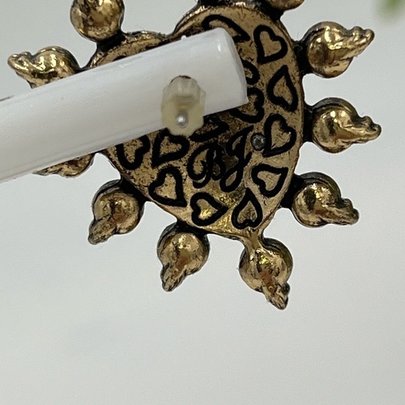 BETSEY JOHNSON Sparkling Red & Gold Hearts POST EARRINGS! - Picture 12 of 14
